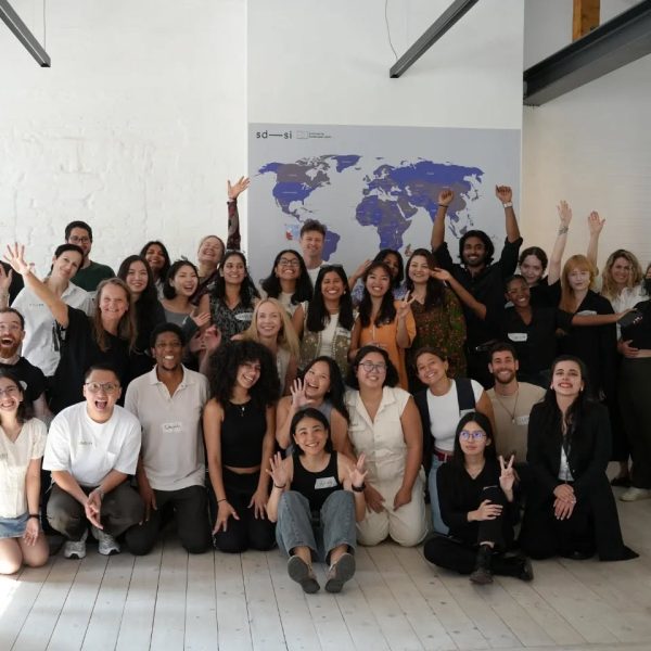 SDSI studenti no iepriekšējiem gadiem pulcējušies Kuldīgā